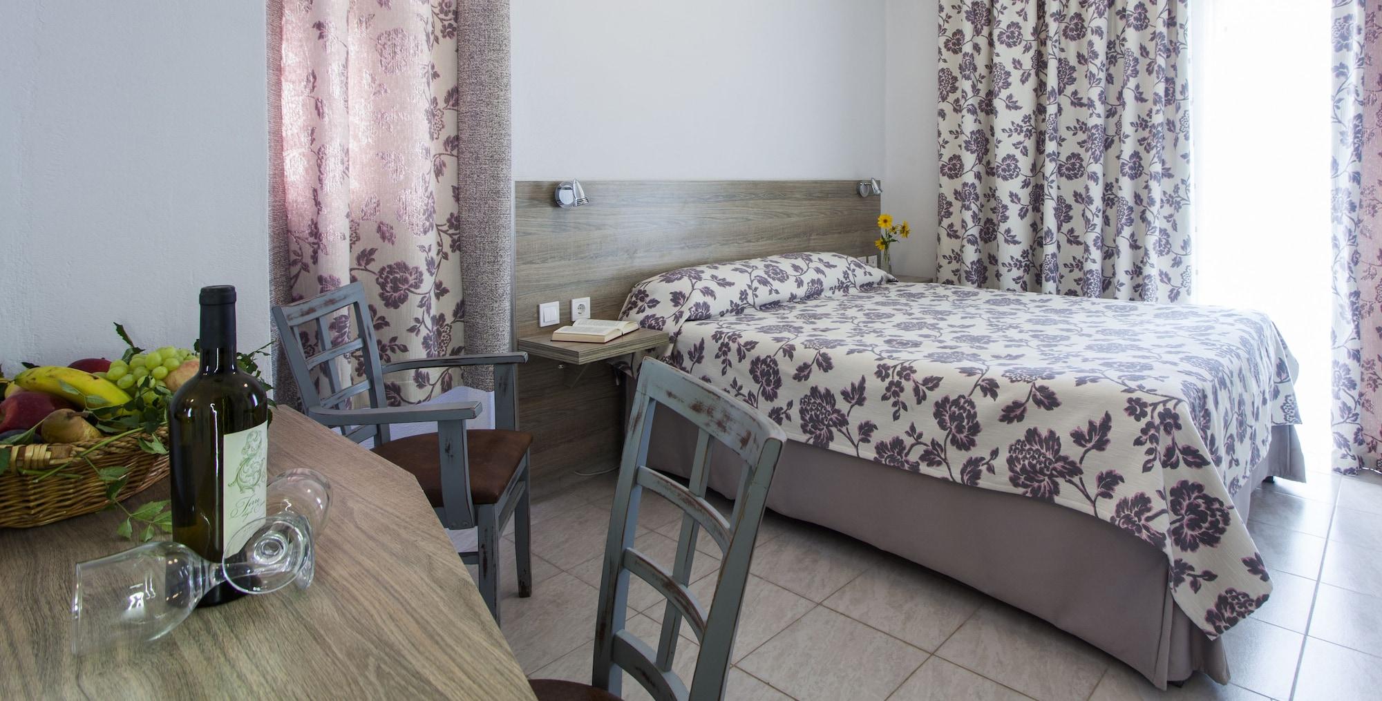 Golden Potidea Hotel 3*