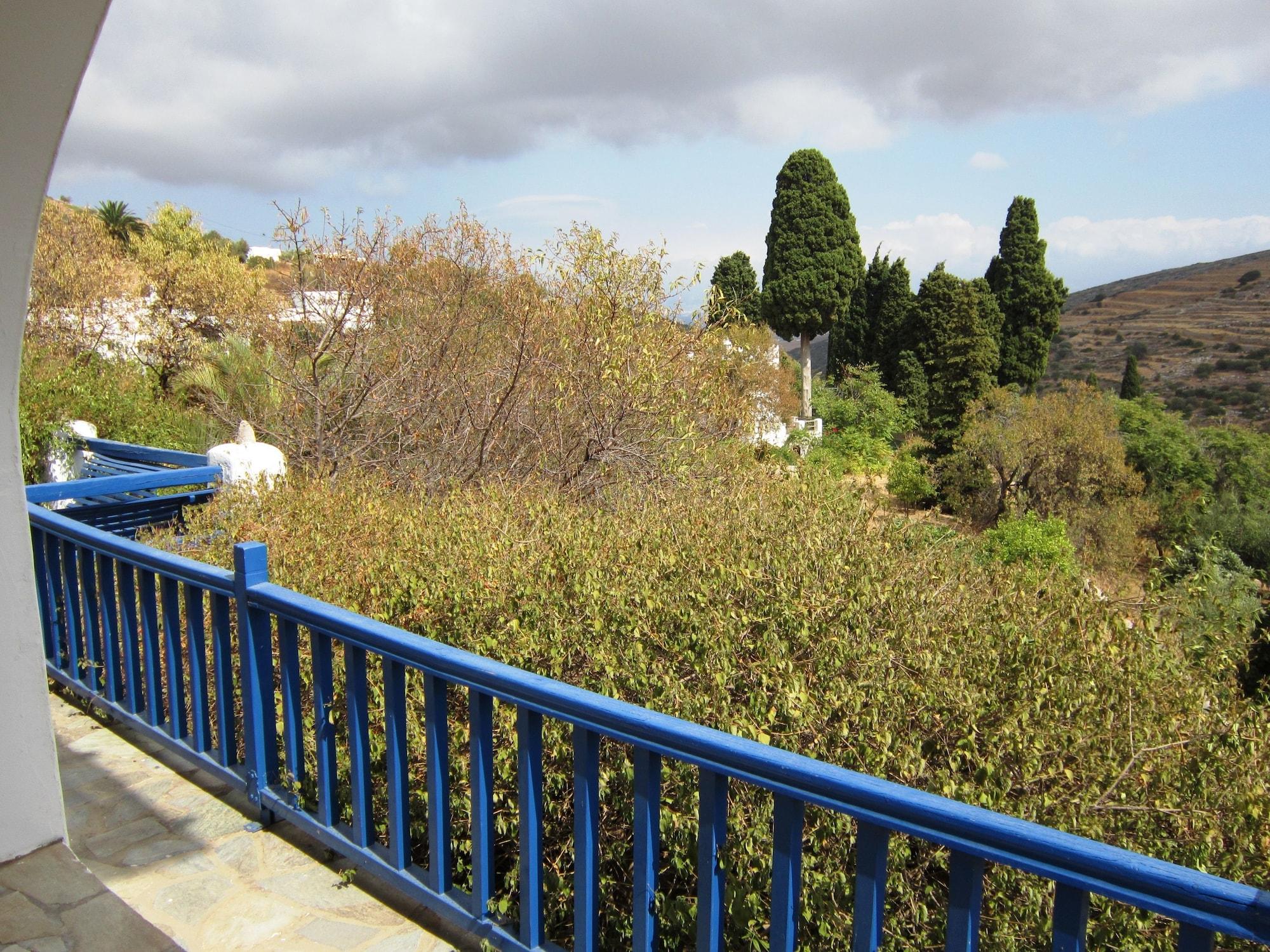 Hotel Lefkes Village