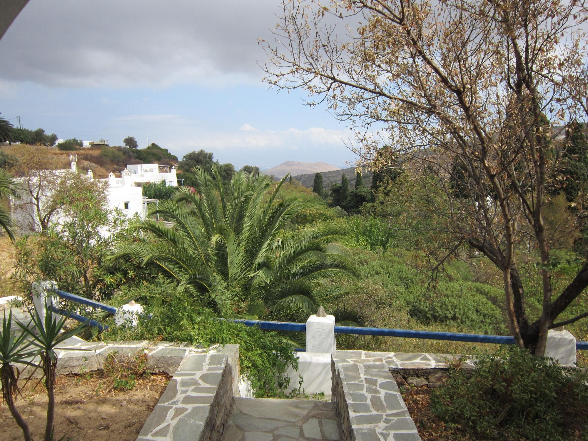 Hotel Lefkes Village 4*