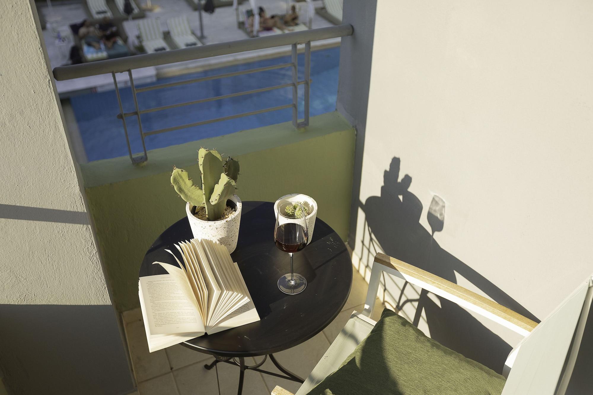 La Piscine Art Hotel, Philian And (adults Only) Hotel