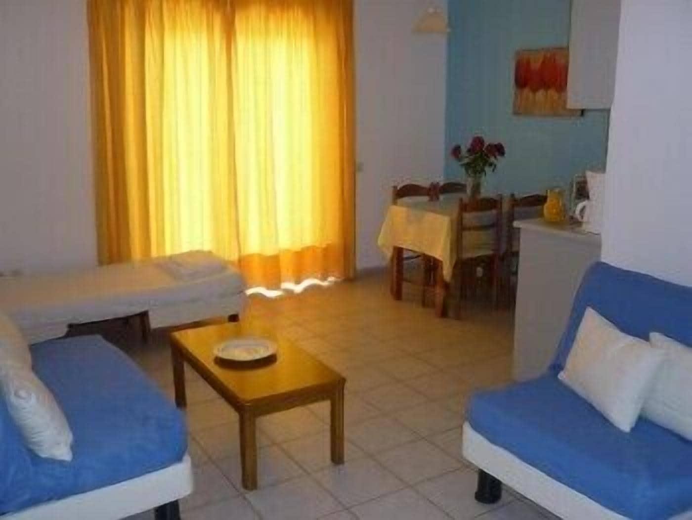 Oasis Hotel Kyparissia