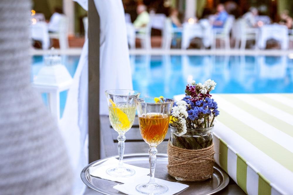 La Piscine Art Hotel, Philian And (adults Only) Skiathos Town