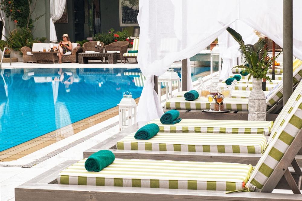 Hotel La Piscine Art Hotel, Philian And (adults Only) 5*