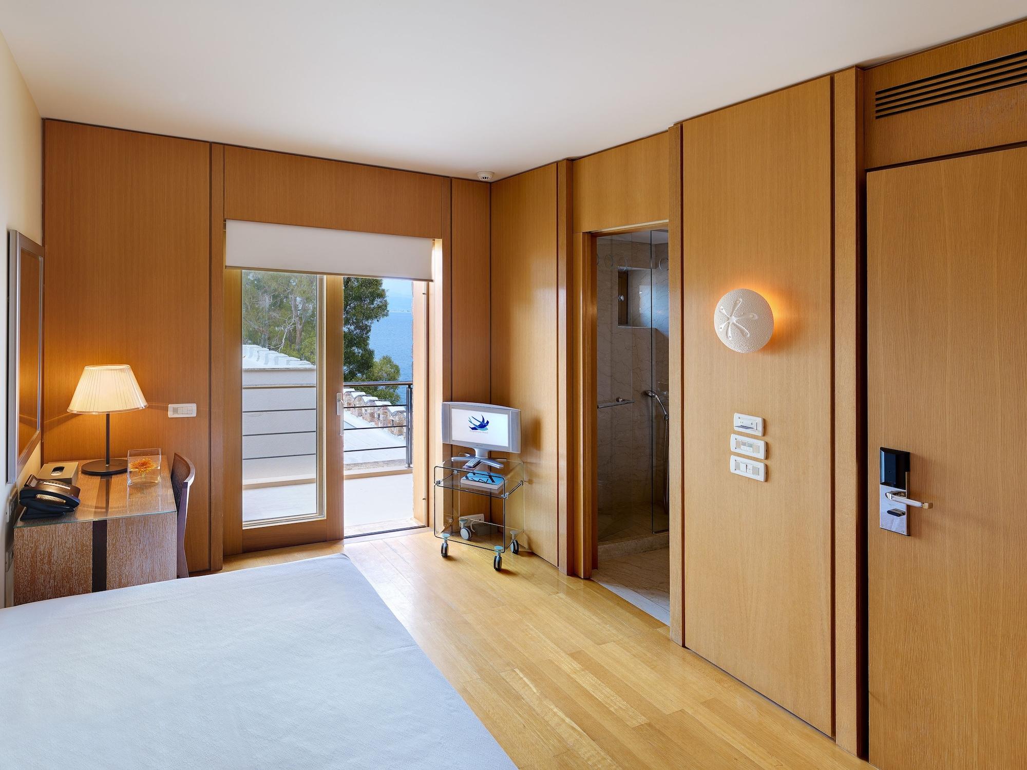 Amphitryon Hotel 5*