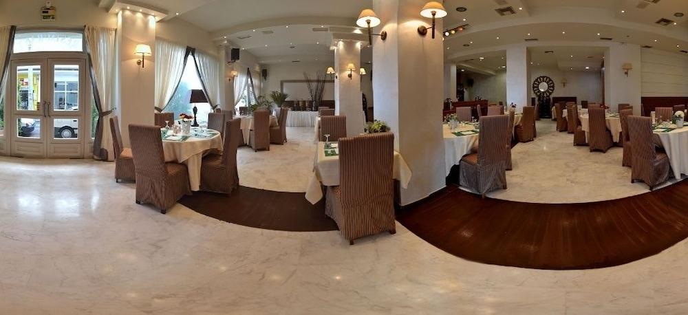 Galaxy Hotel Kalamata