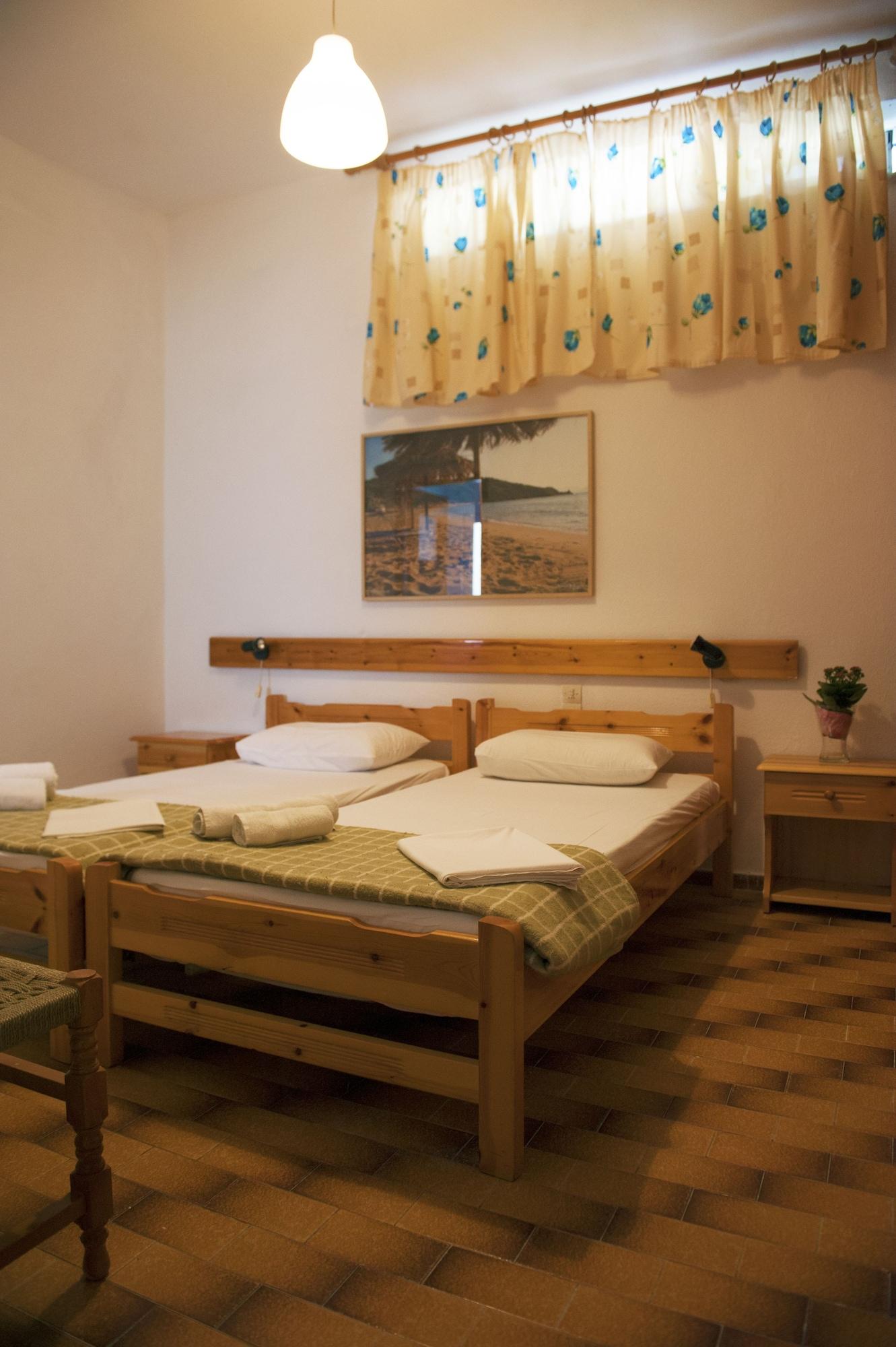 Guest house Margarita Skiathos Town