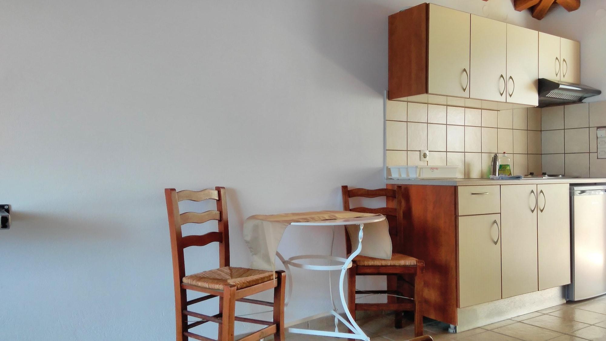Aparthotel Maraki
