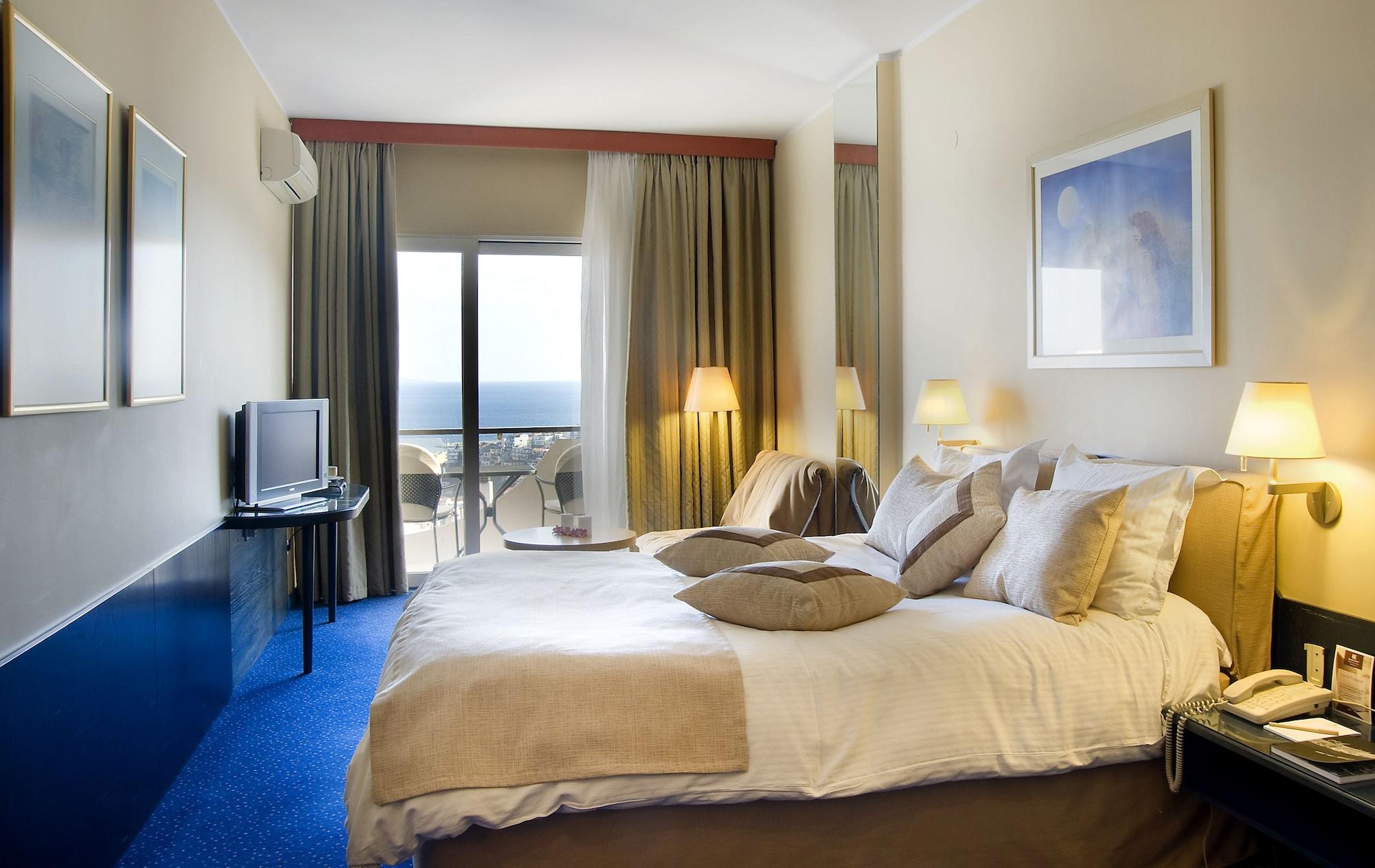 Hotel Egnatia & 4*