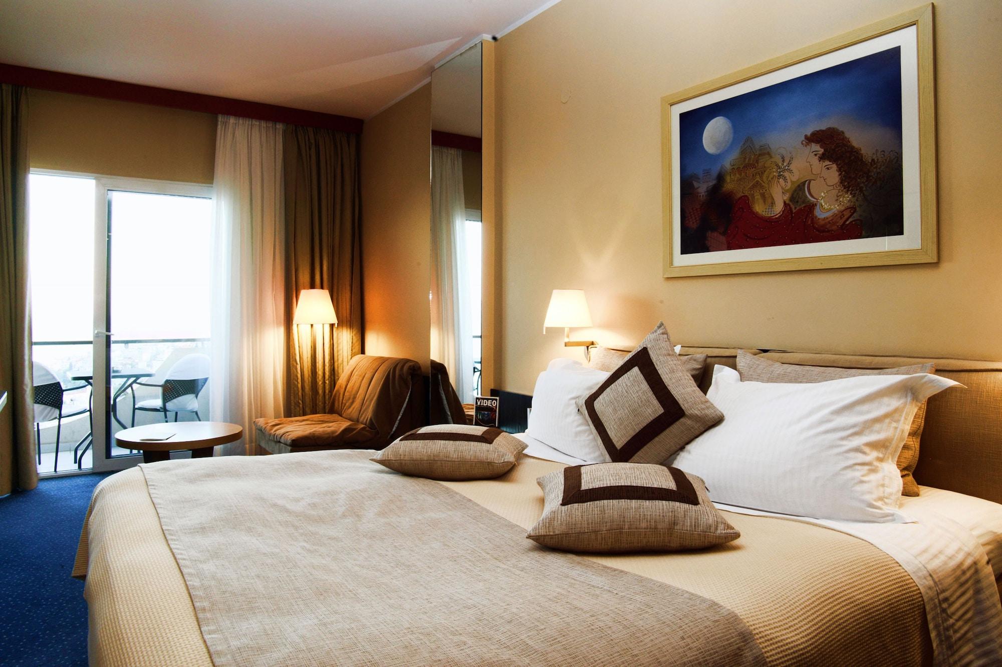 Hotel Egnatia & 4*