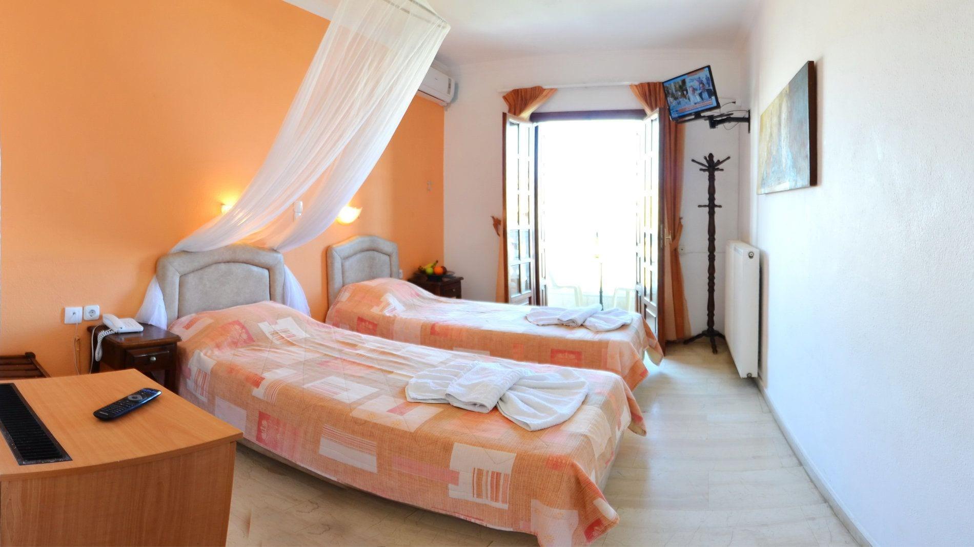 Casa Blue Hotel, Philian And 3* Skiathos Town