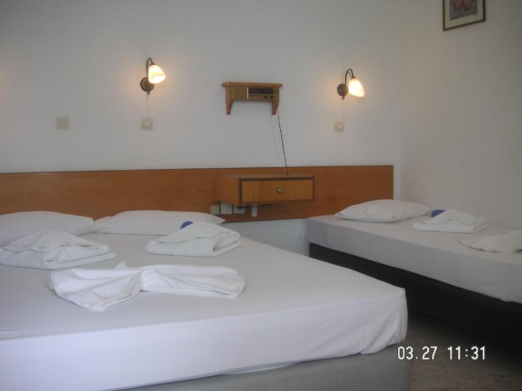 Andromache Hotel 2*