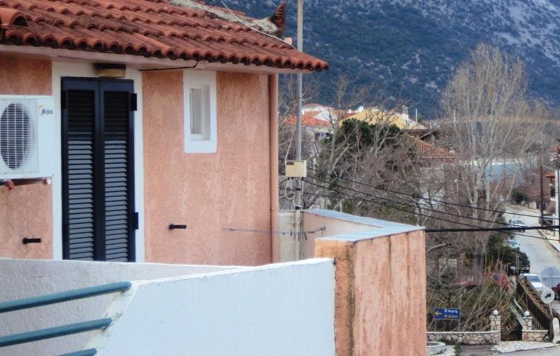 Santa Irena * Poros (Kefalonia)