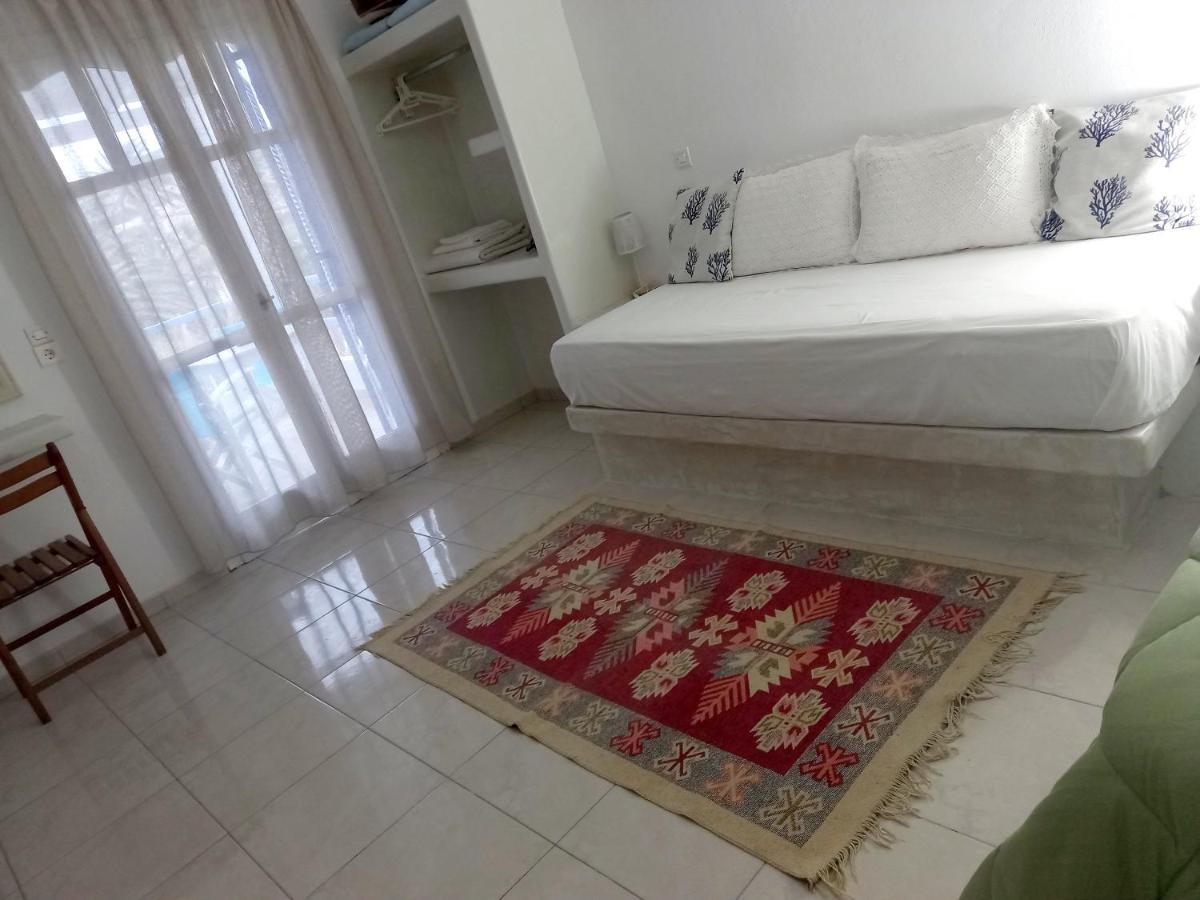 Marianna Studios Guest house