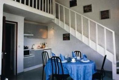 Aparthotel Helion