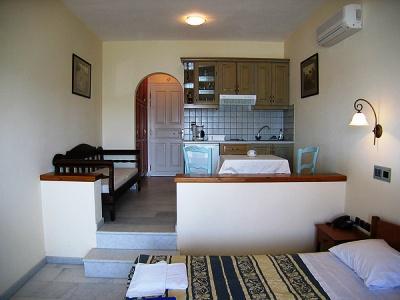 Ammos Naxos Hotel
