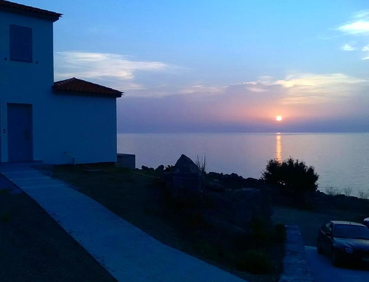 Theasis Limnos - 1st Floor