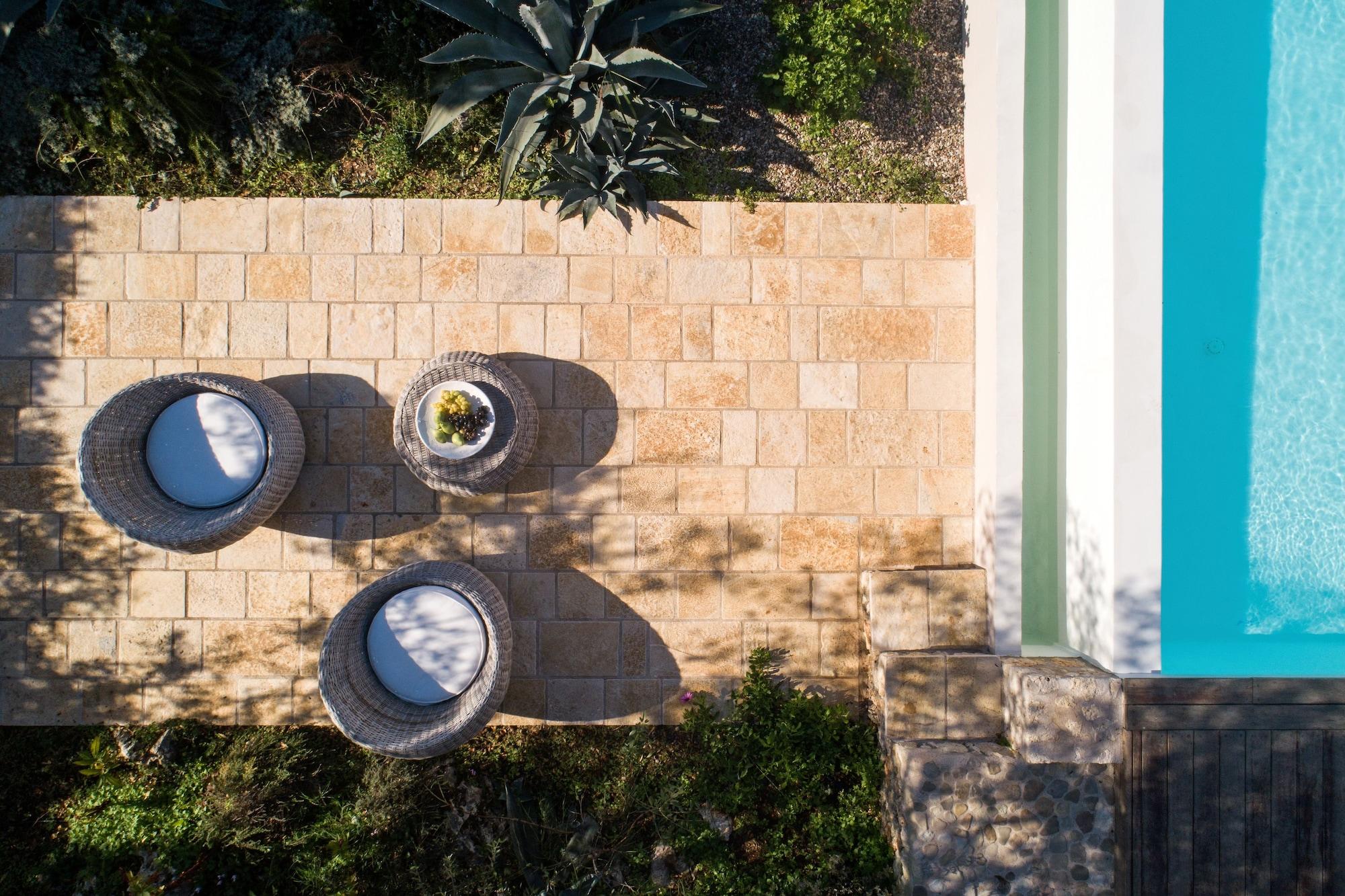 Art Blue Villas * Tsoukaladhes