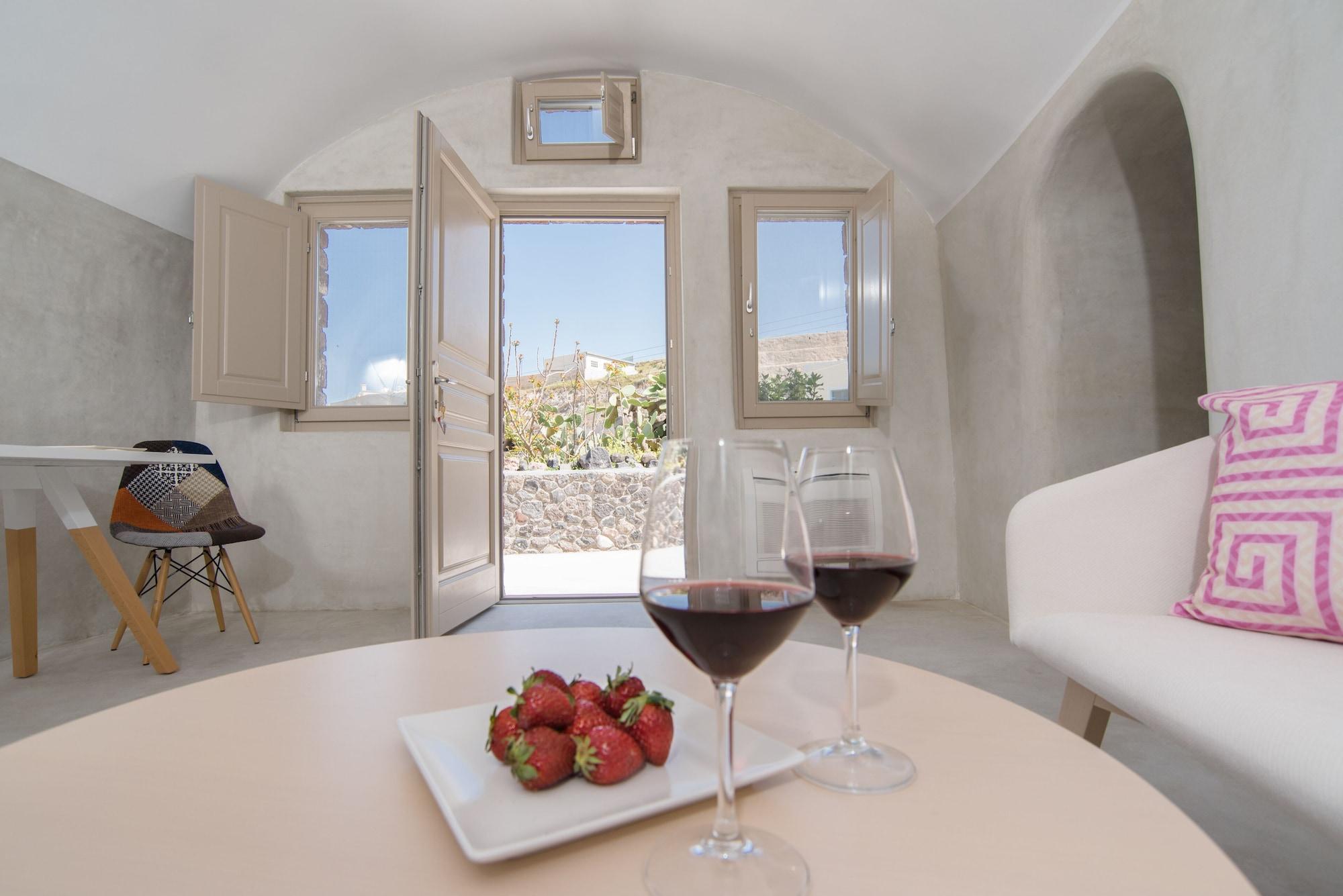 Lagadi Apartment Messaria (Santorini)