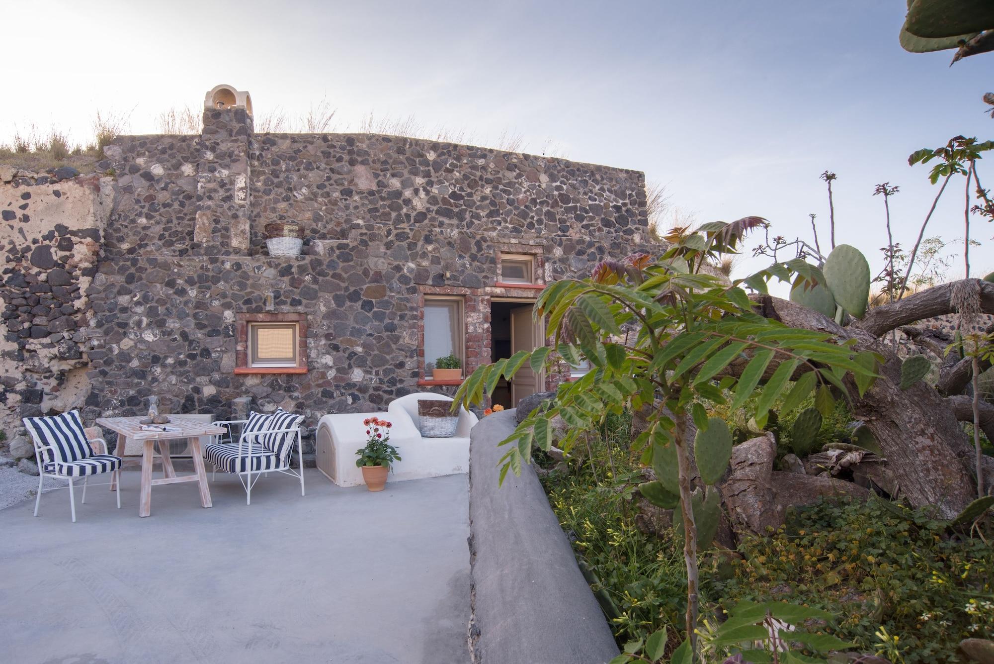 Lagadi Apartment Messaria (Santorini)