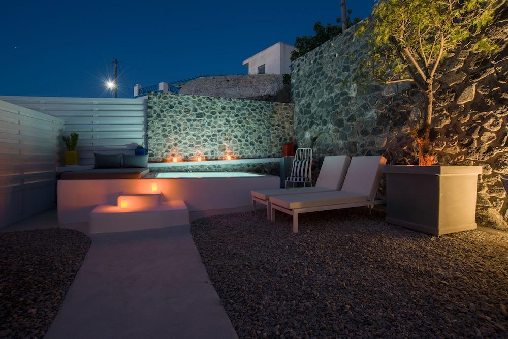 Lagadi Apartment Messaria (Santorini)