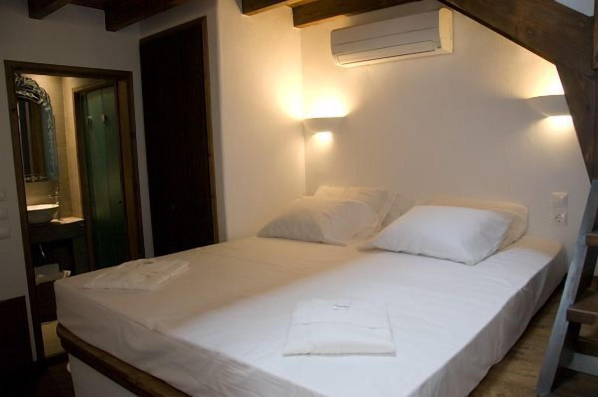 Domus Apartment *
