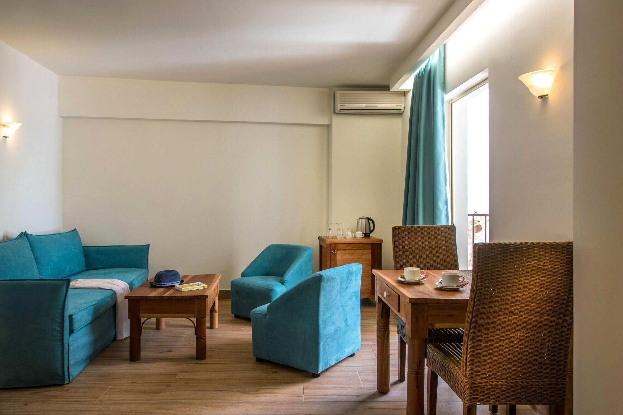 Anesis Blue Boutique Hersonissos (Crete)