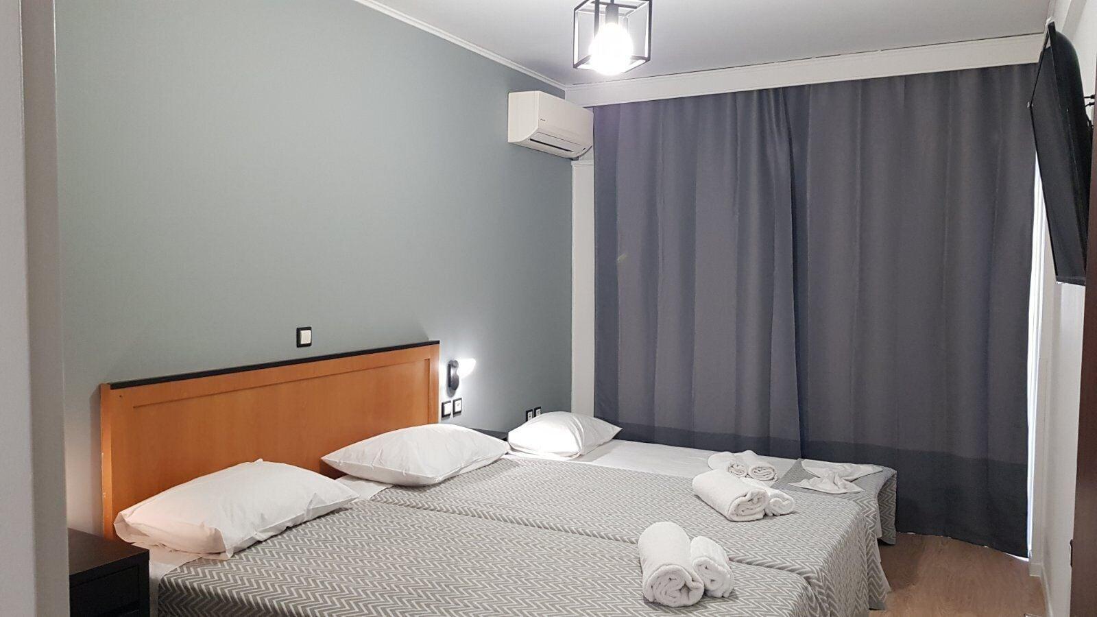 Savoy Hotel 3*