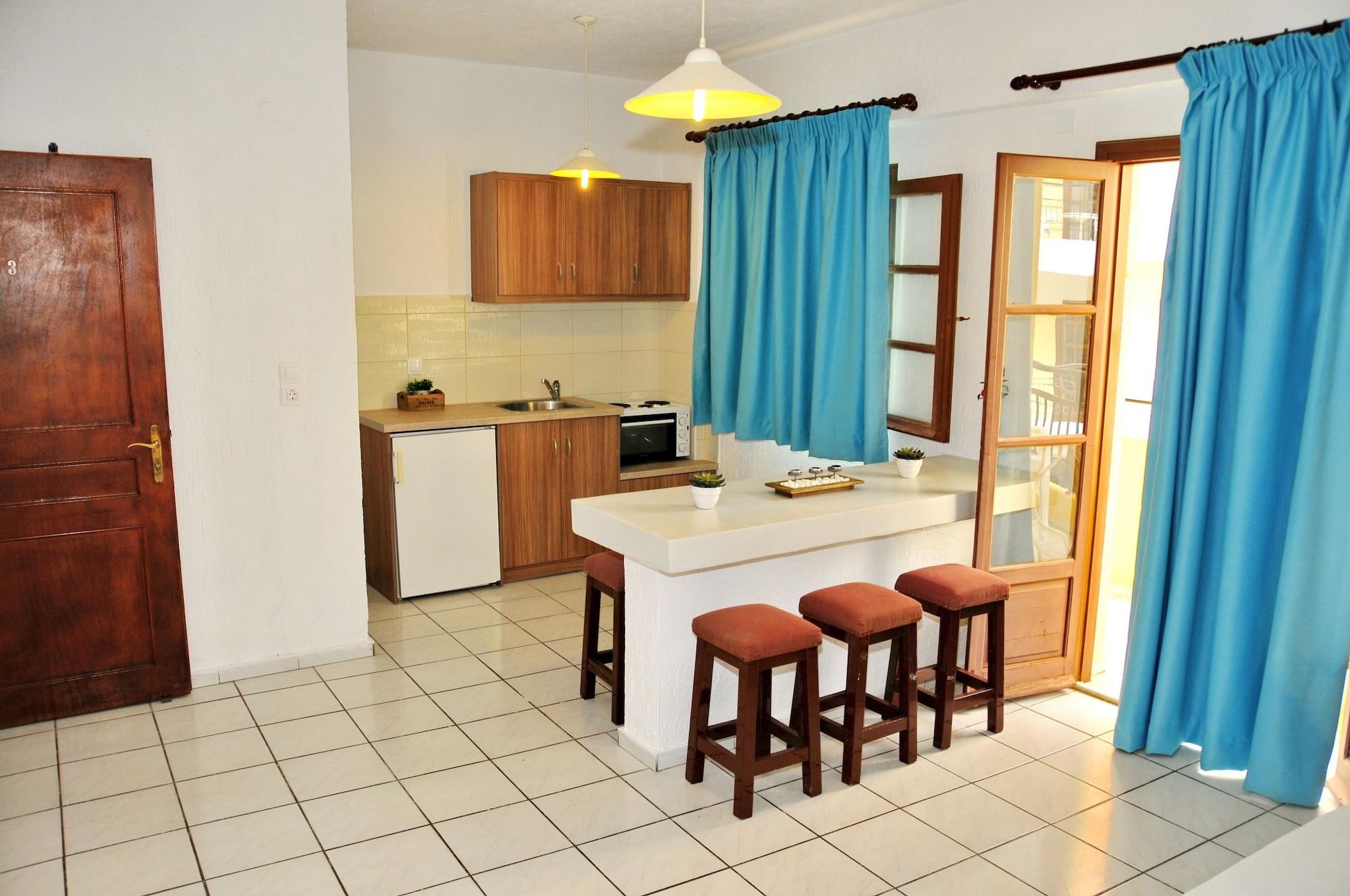 Aparthotel Cleopatra 3*