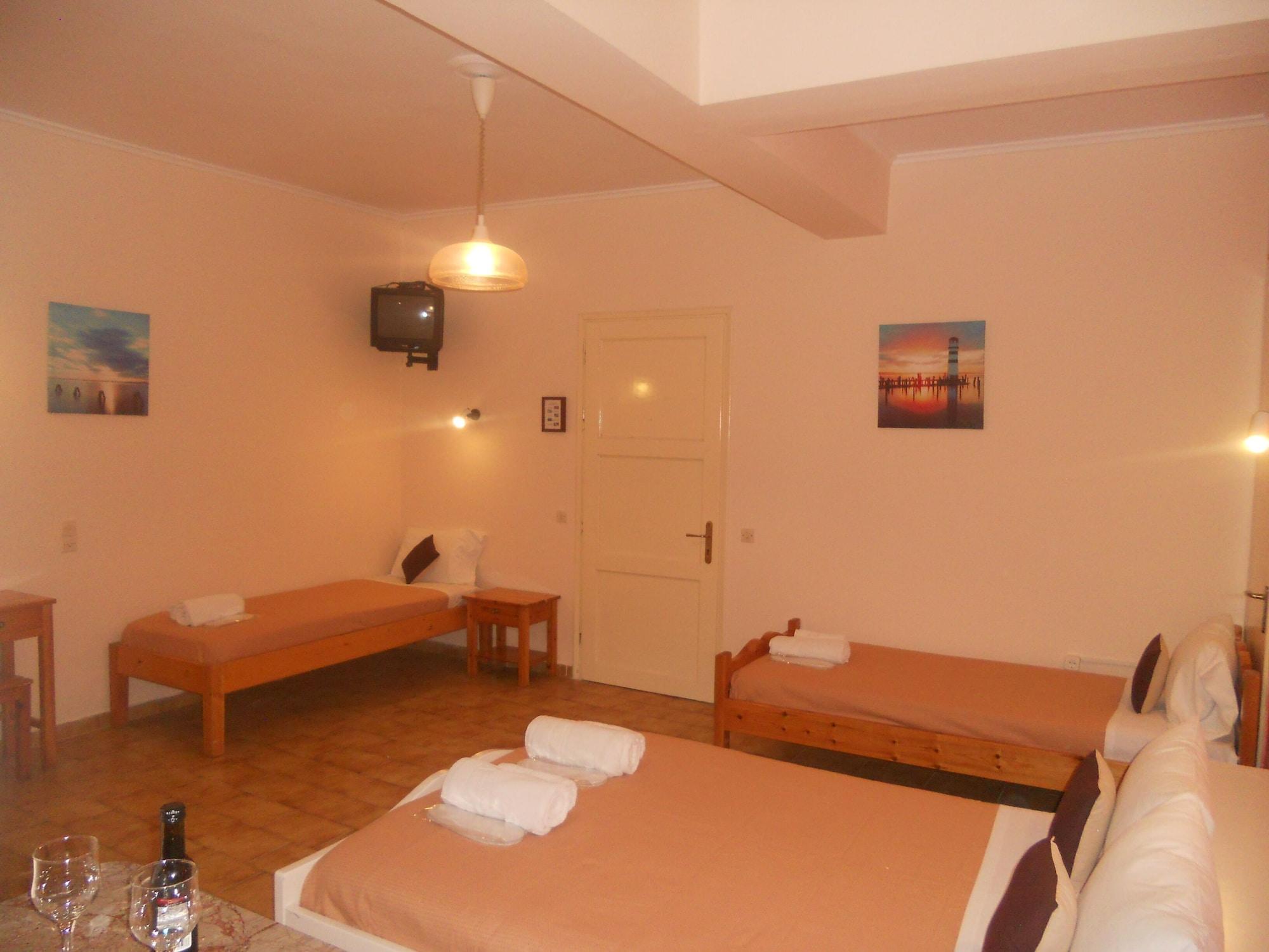 Aparthotel Elli Marina And Benitses (Corfu)