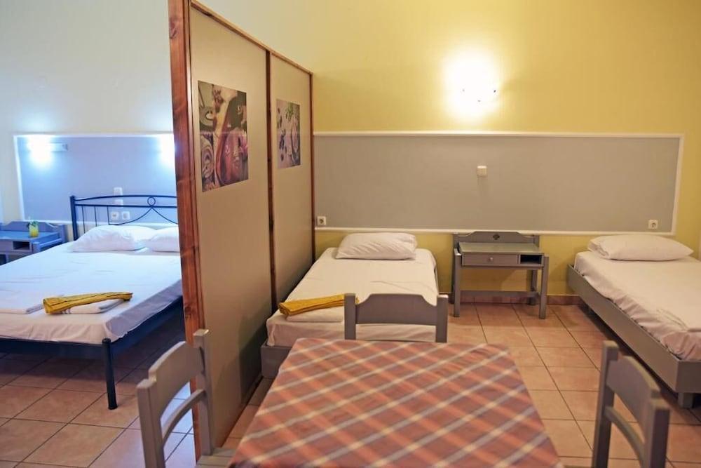 Falirala Apartment *