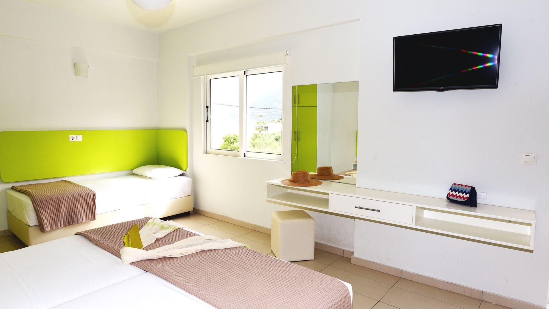 Blue Horizon Aparthotel