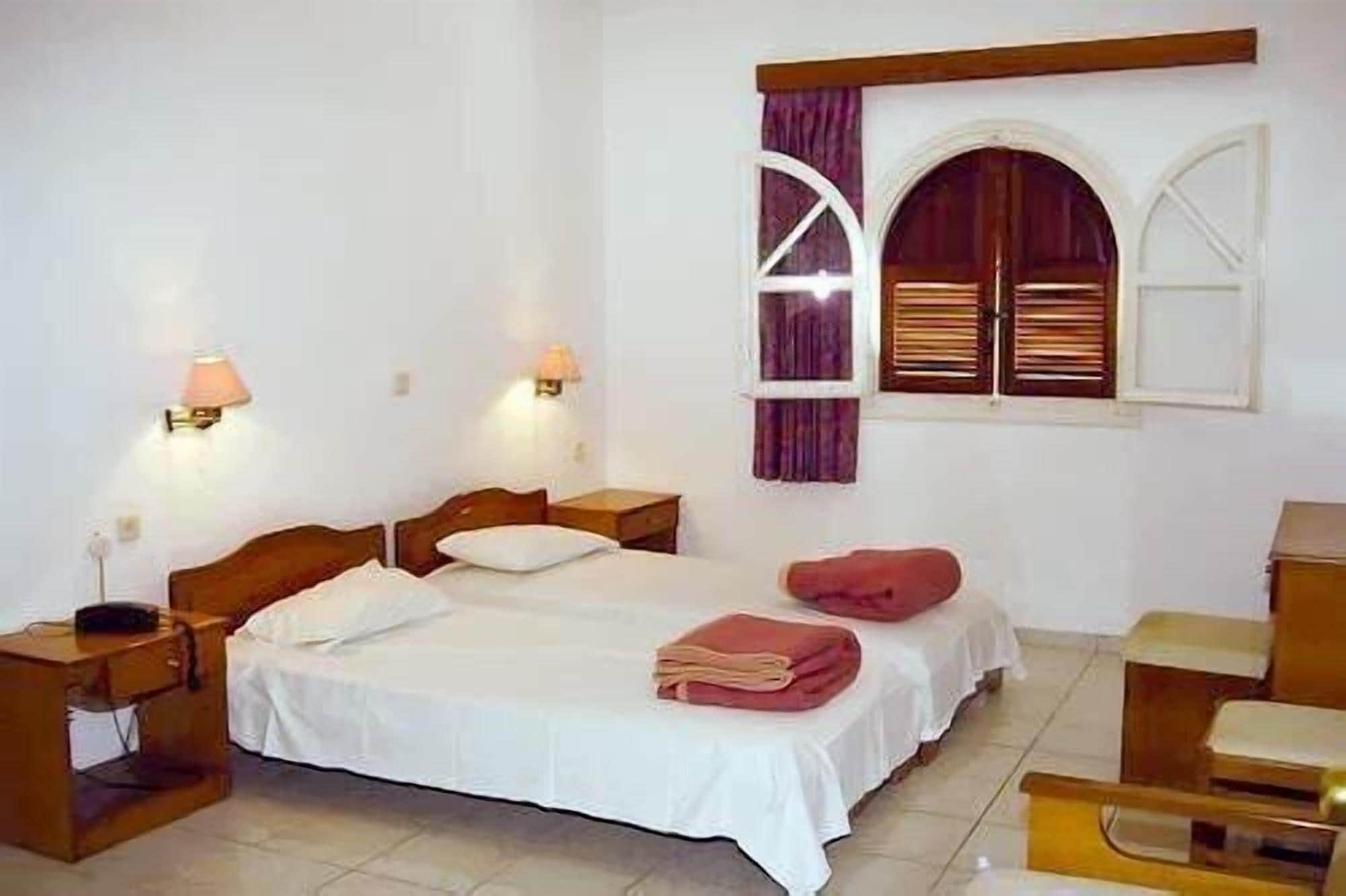 Hotel Sydney Laganas