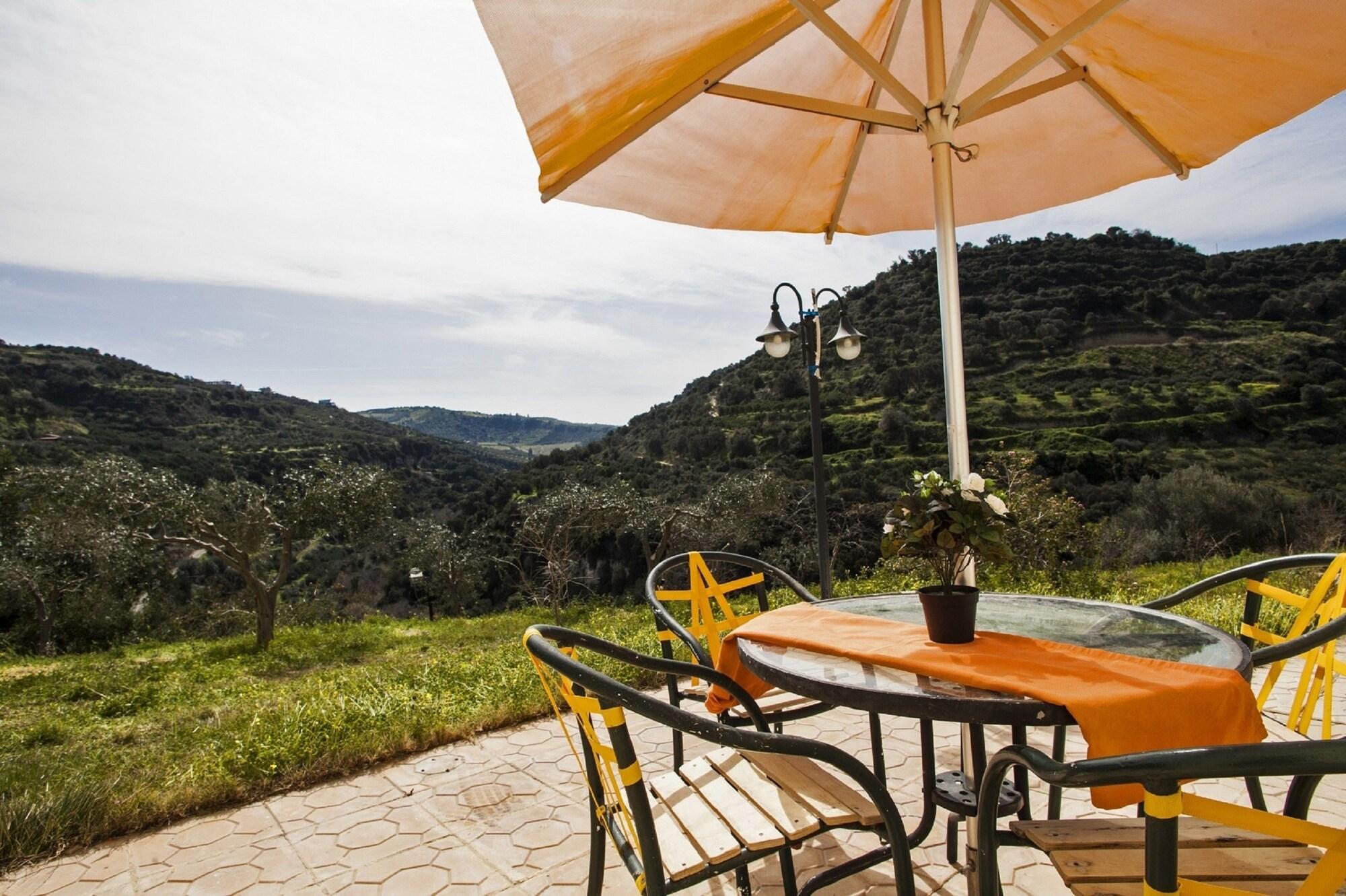 Aparthotel Estate Kares 4*