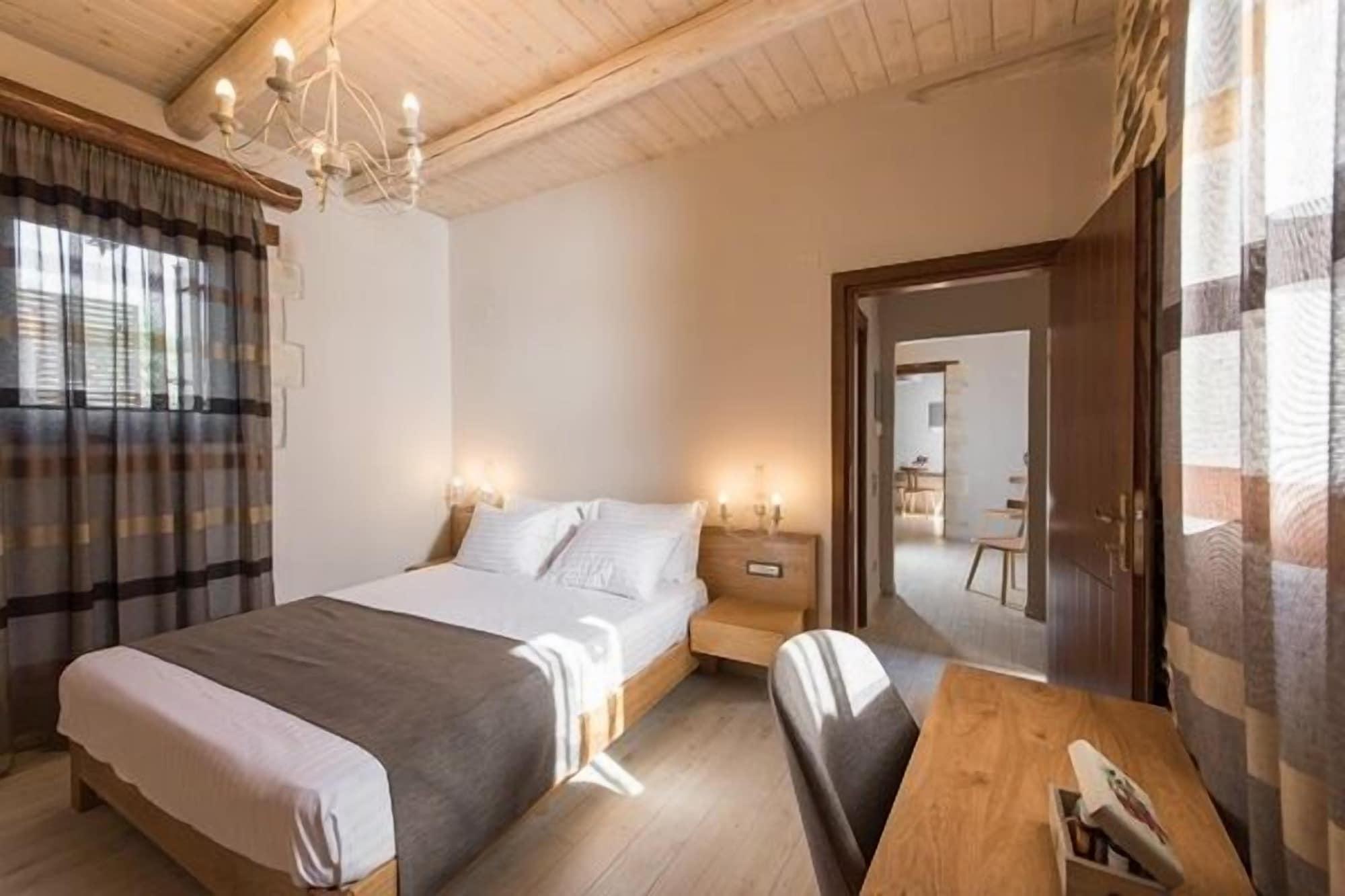Secret Village 4* Lameriana