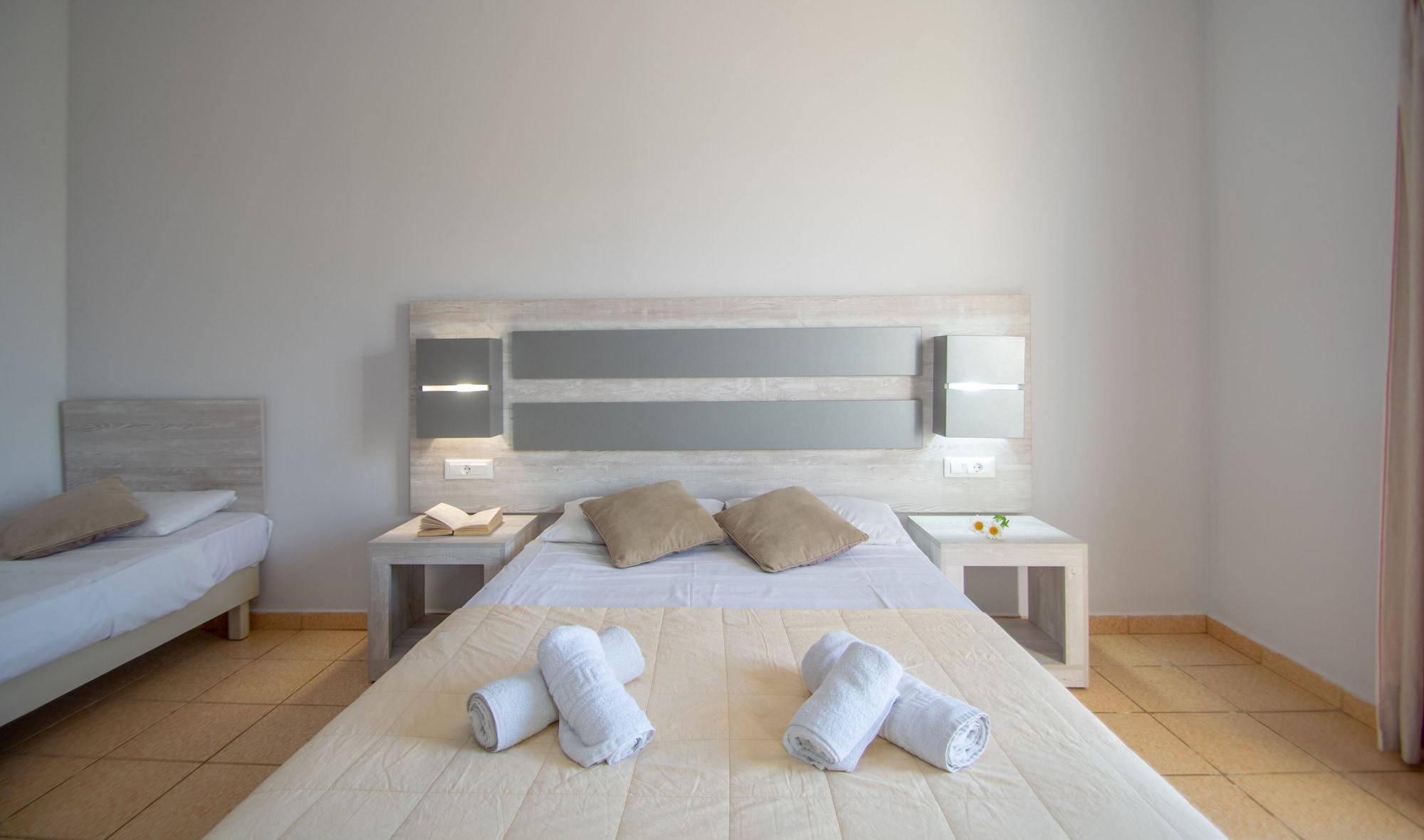 Agoulos Aparthotel Argassi