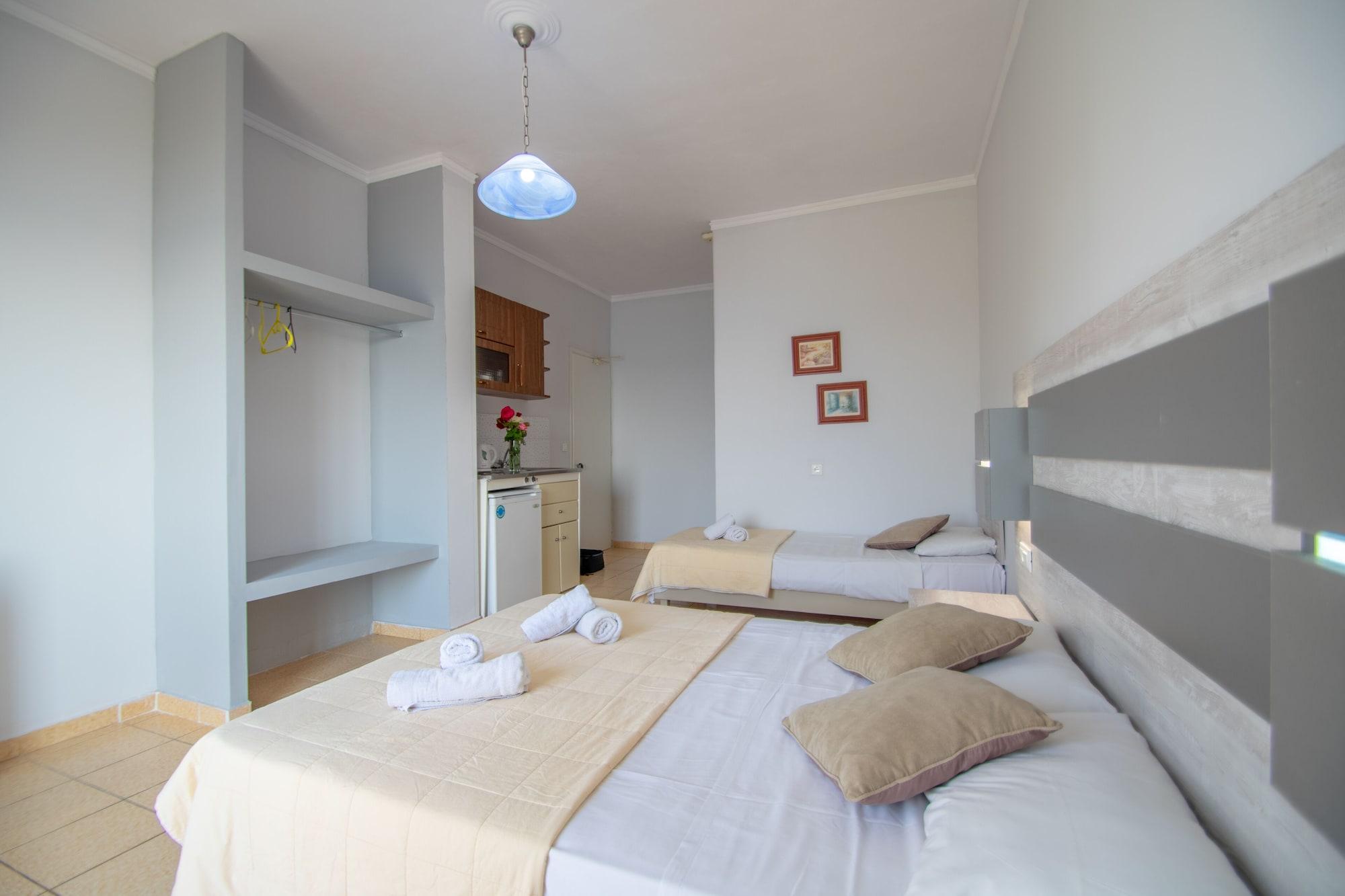 Agoulos Aparthotel