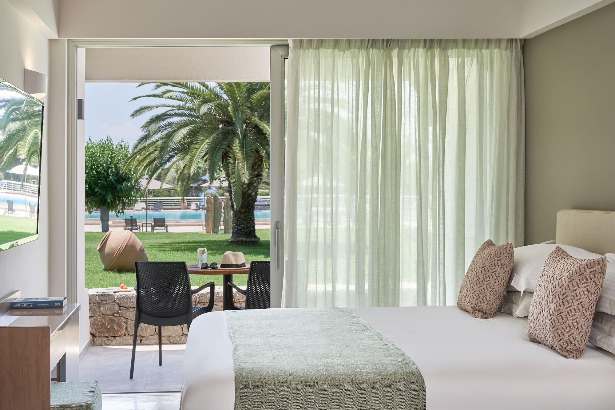 Hotel Aks 4*