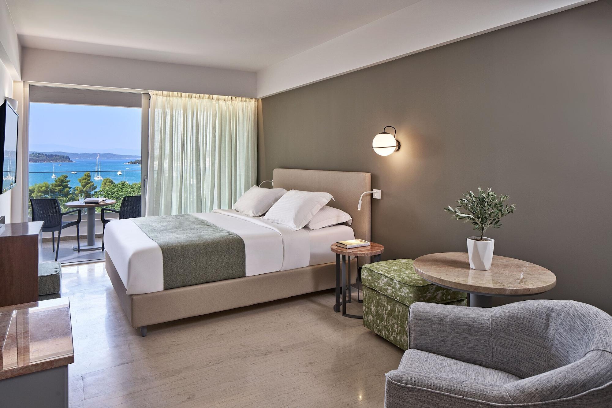 Hotel Aks