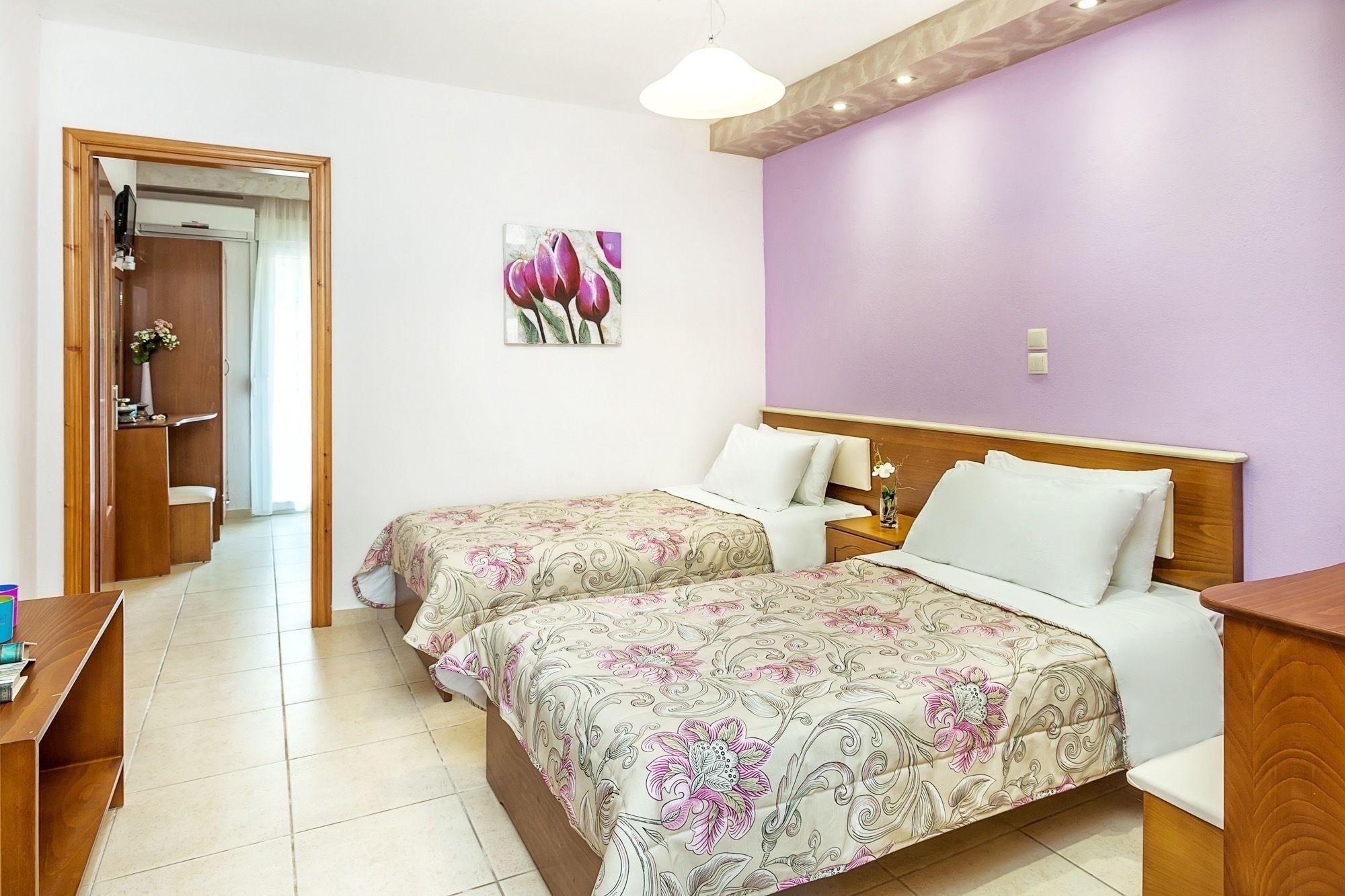 Anna Hotel Aparthotel 3*