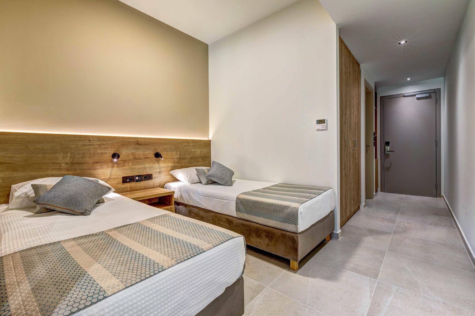 White Olive Elite 5*