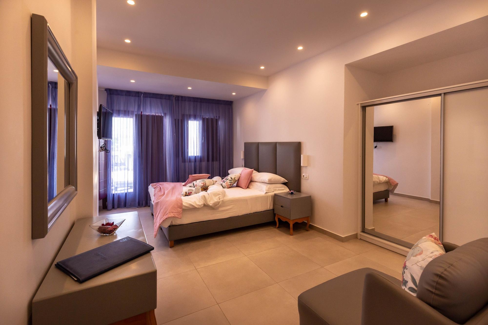 Mar N Mar Crown Hotel-suites Hotel Kamari (Santorini)