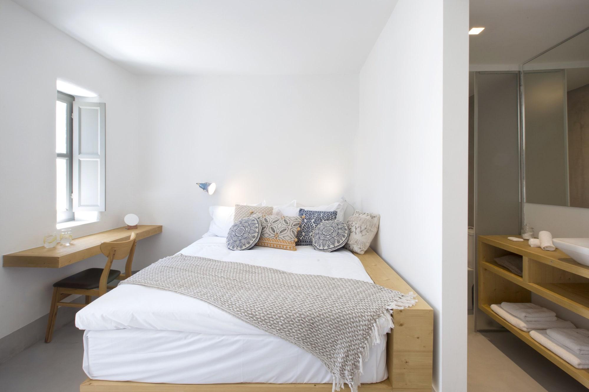 Dreambox Mykonos 3*