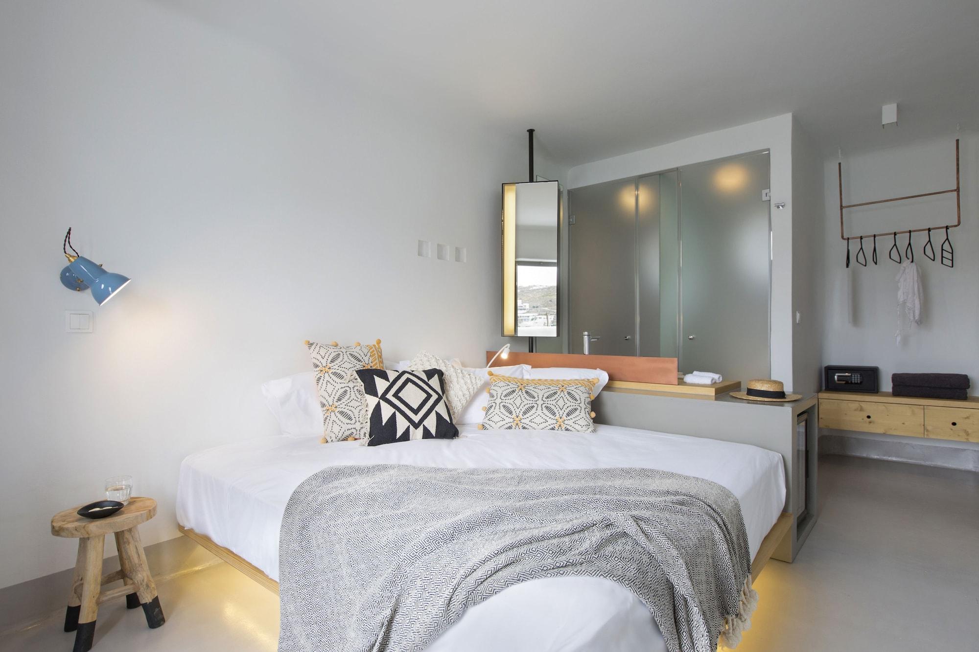 Dreambox Mykonos 3*