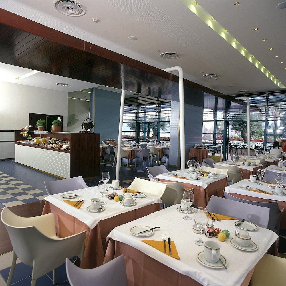 Club Casino 5*