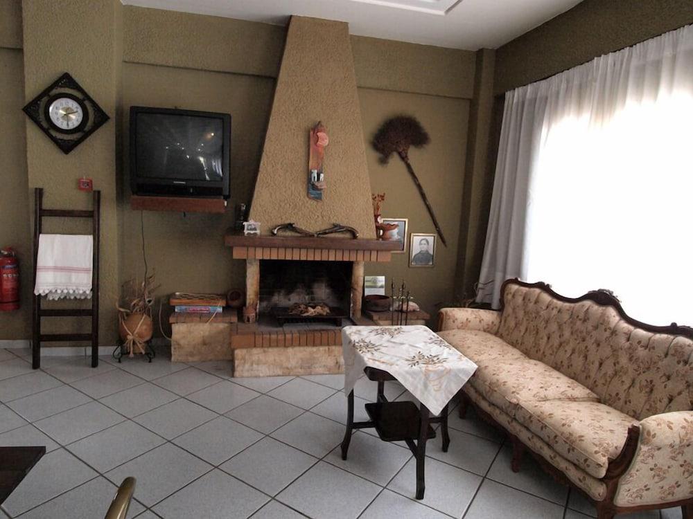 Aparthotel Kleopatra Traditional 2*