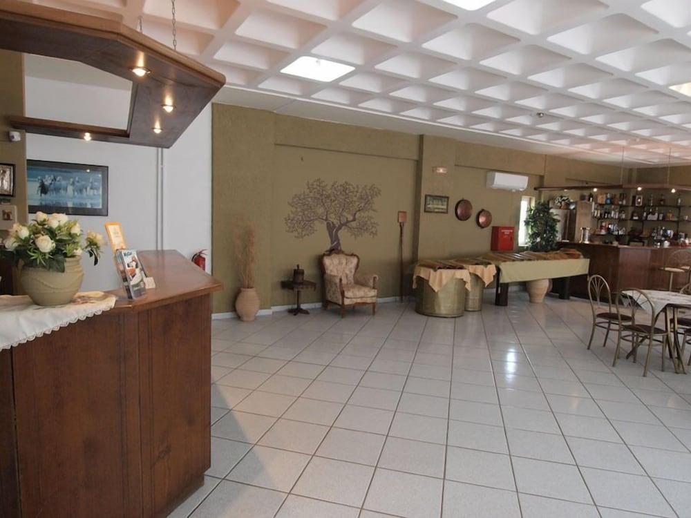 Kleopatra Traditional Aparthotel
