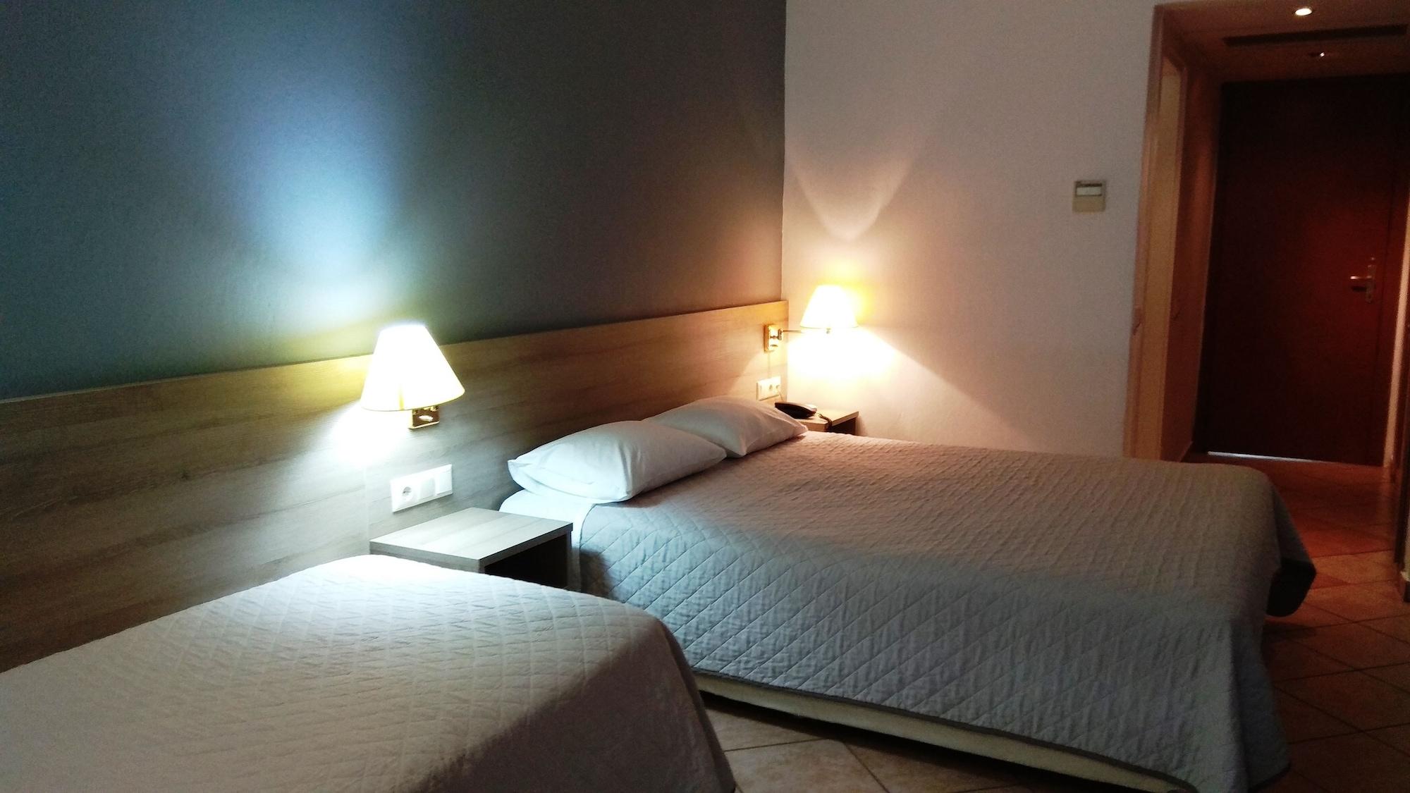 Oceanis Hotel 3*