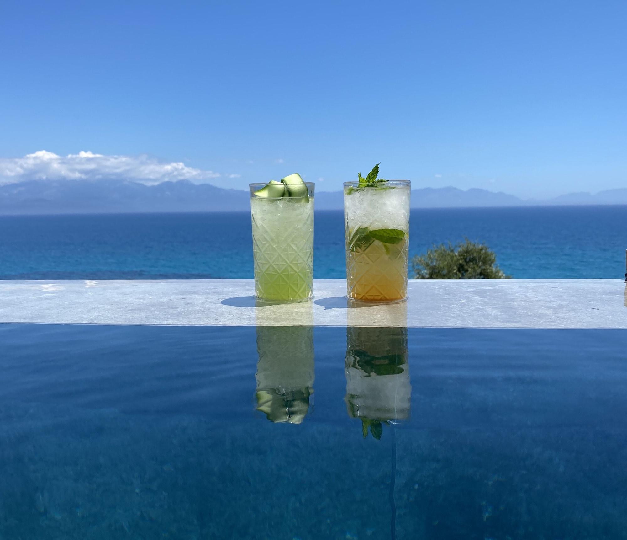 Colonides Hotel