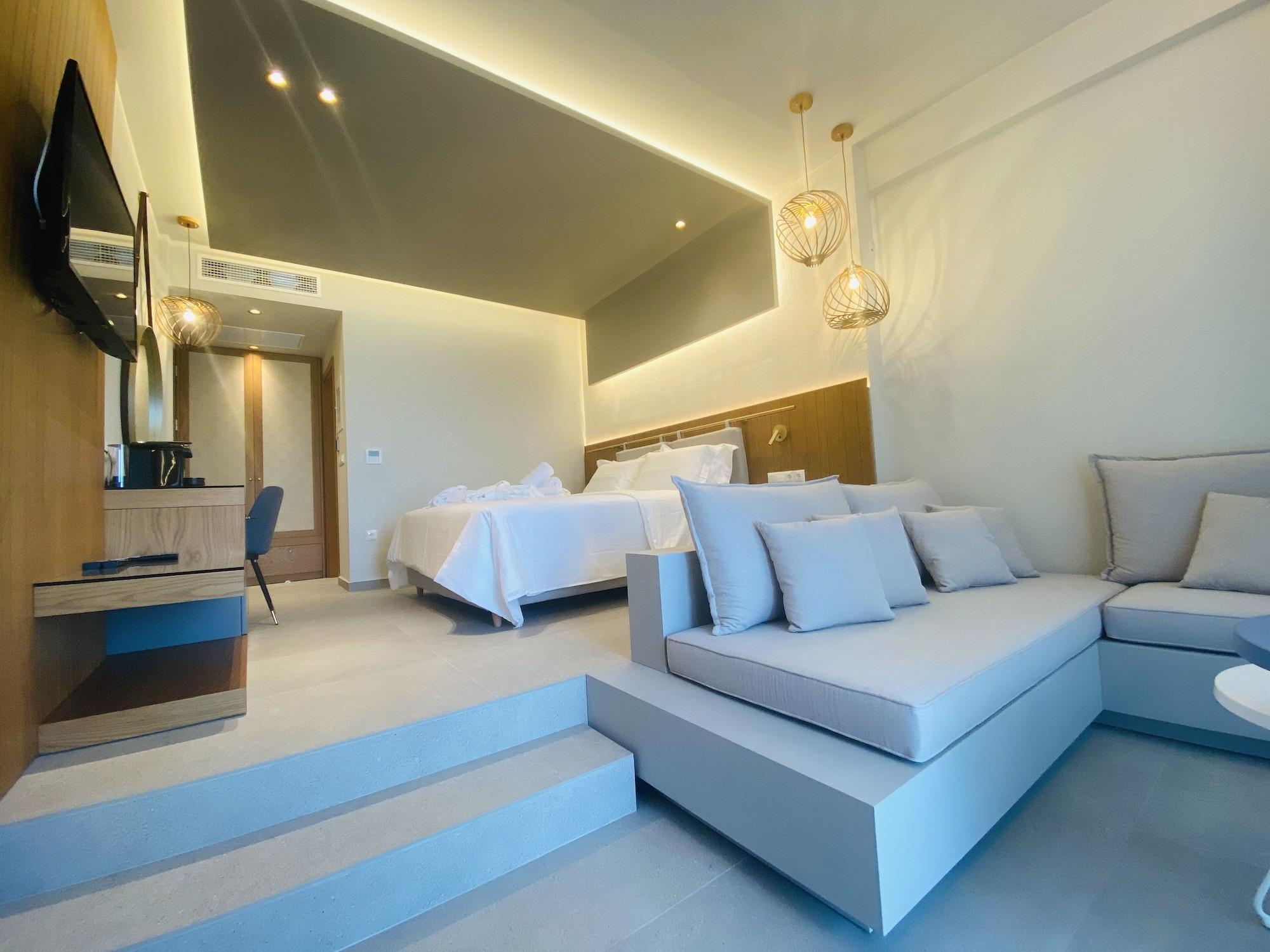 Colonides Hotel