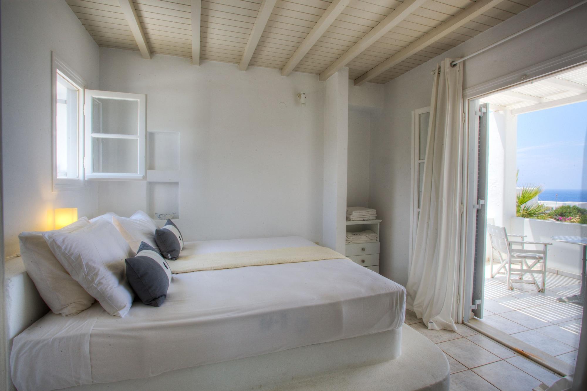 Hotel Andronis Minois